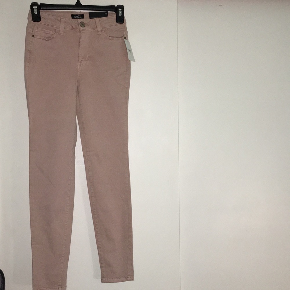 NEW Rue 21 jeans !! - Picture 2 of 3